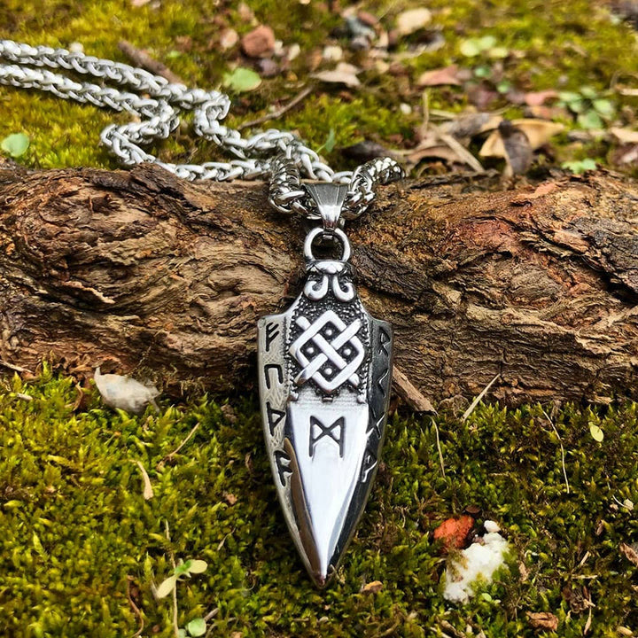 WorldNorse Spear Rune Triple Horn Of Odin Necklace