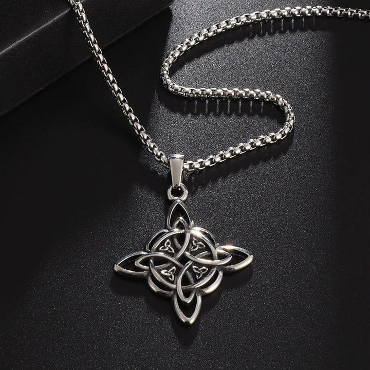 WorldNorse Classic Celtic Trinity Knot Interconnect Necklace