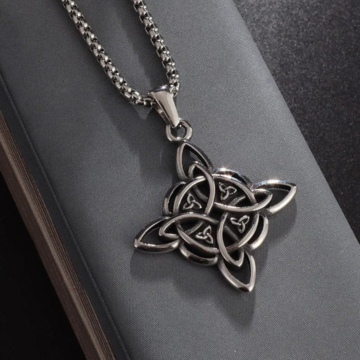 WorldNorse Classic Celtic Trinity Knot Interconnect Necklace