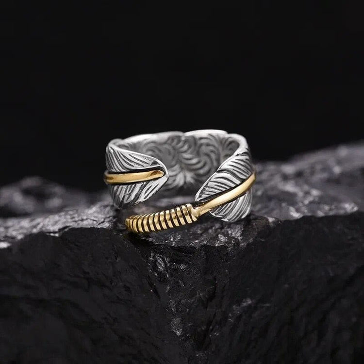 WorldNorse The Wings Of Raven Feather Ring