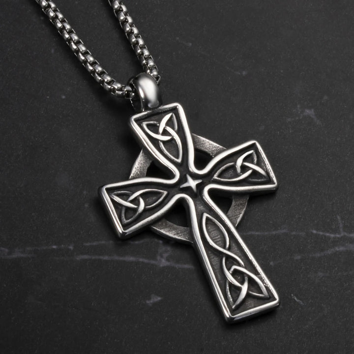 WorldNorse Viking Amulet Triquetra Celtic Knot Cross Necklace