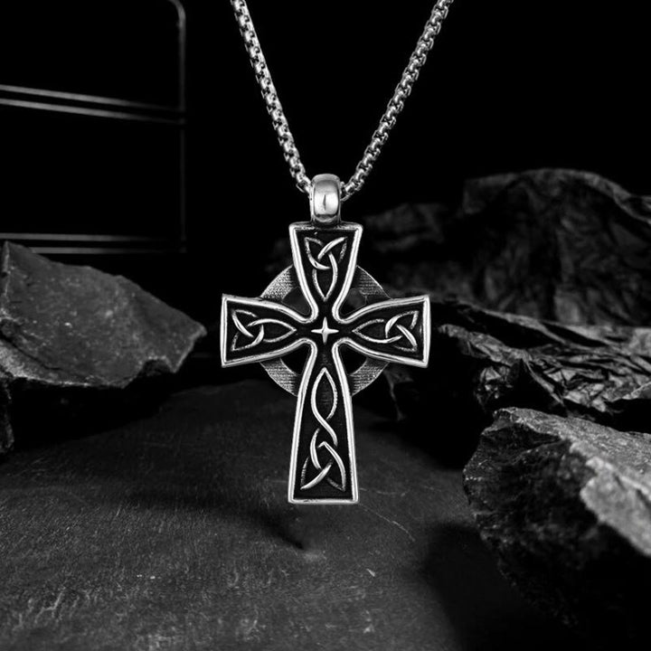 WorldNorse Viking Amulet Triquetra Celtic Knot Cross Necklace