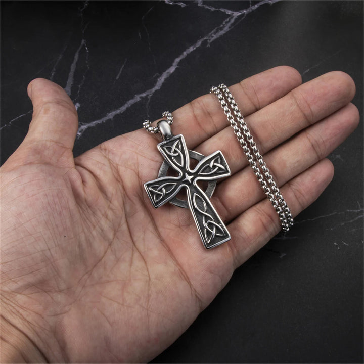 WorldNorse Viking Amulet Triquetra Celtic Knot Cross Necklace