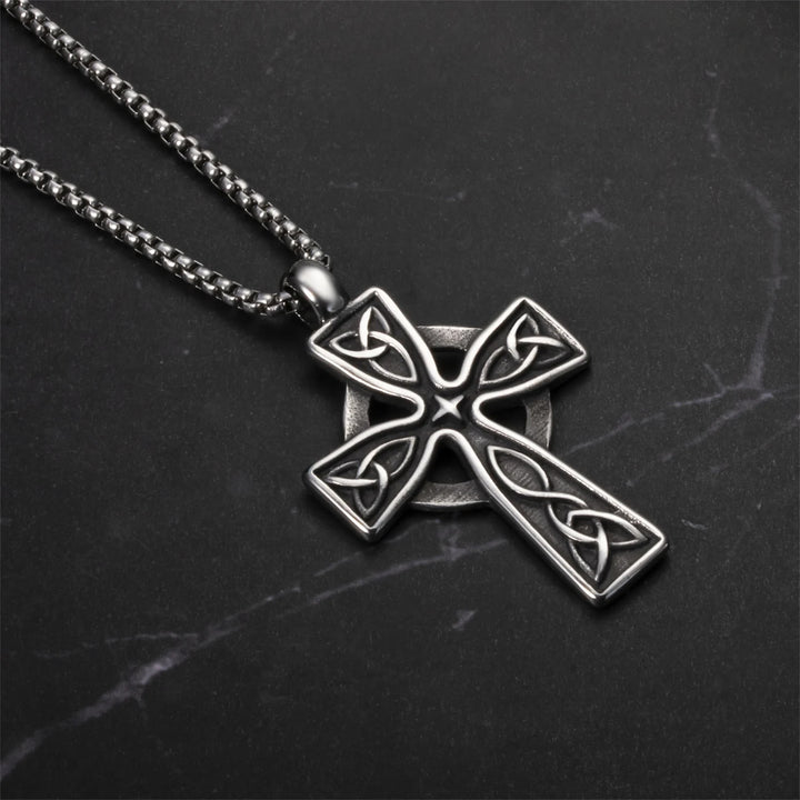 WorldNorse Viking Amulet Triquetra Celtic Knot Cross Necklace