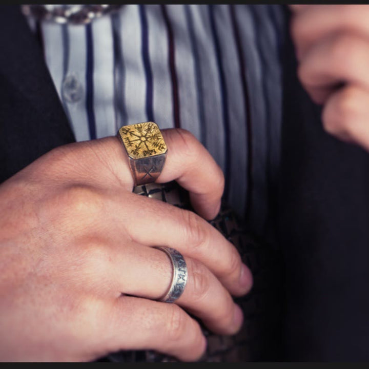 WorldNorse 925 Sterling Silver Vegvisir Viking Signet Ring