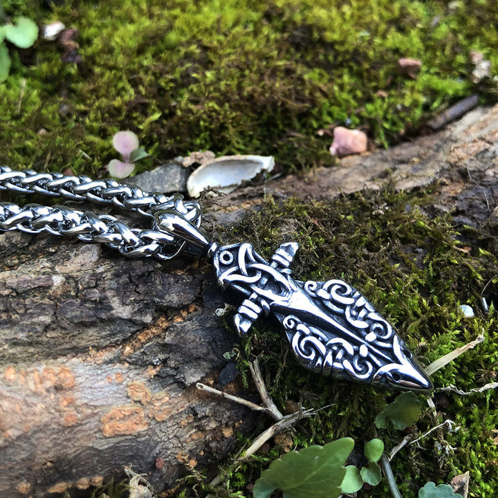 WorldNorse Odin Raven Spear Gungnir Necklace