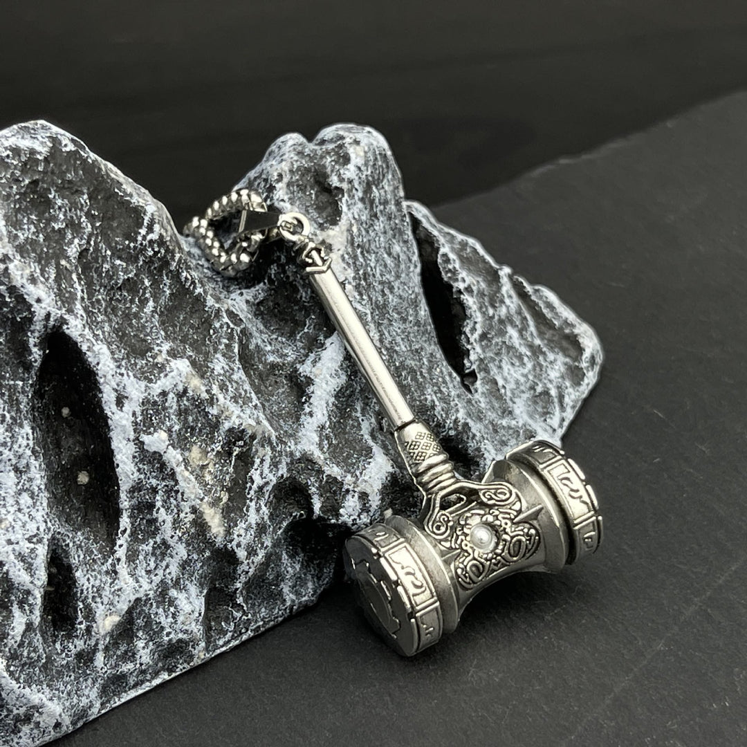 WorldNorse Thor's Hammer Mjolnir Necklace