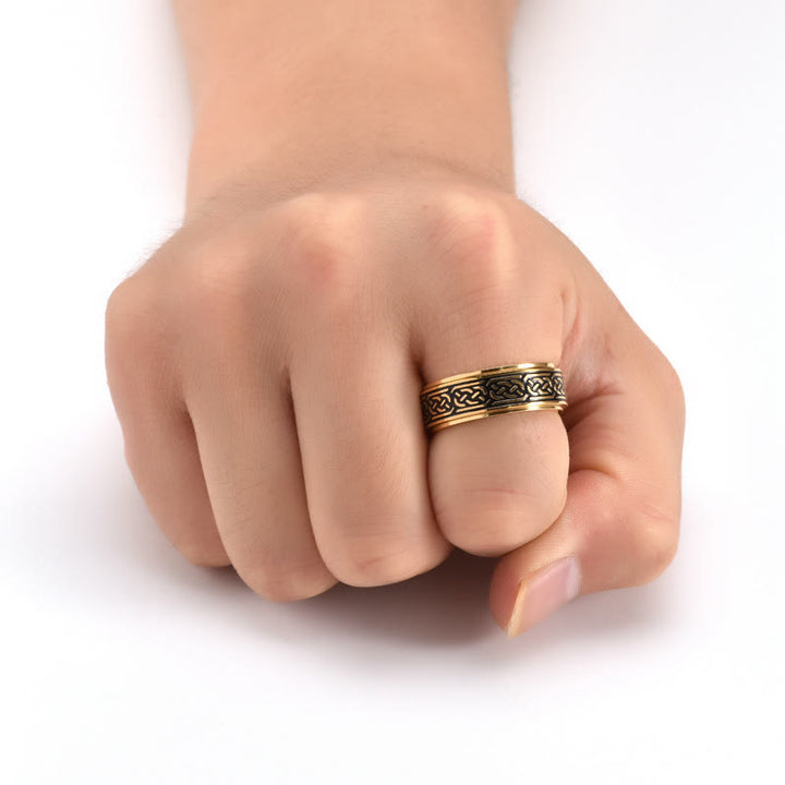 WorldNorse  Celtic Knot Stainless Steel Spinner Ring