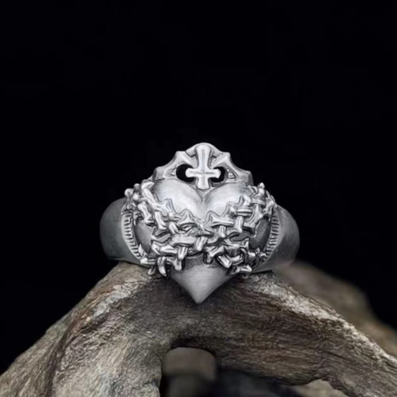 WorldNorse Heart Of Thorns Cross Ring