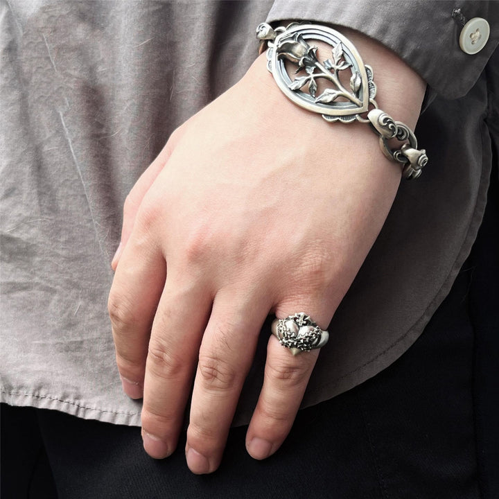 WorldNorse Heart Of Thorns Cross Ring