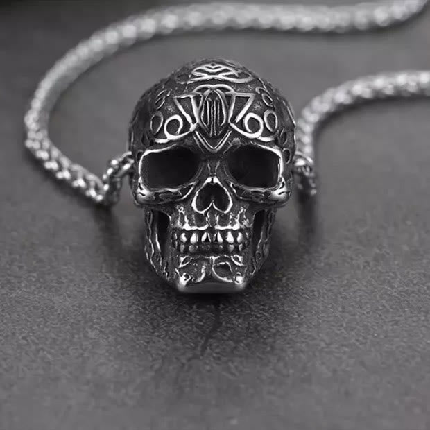 WorldNorse Engraved Skull Head Pendant Necklace