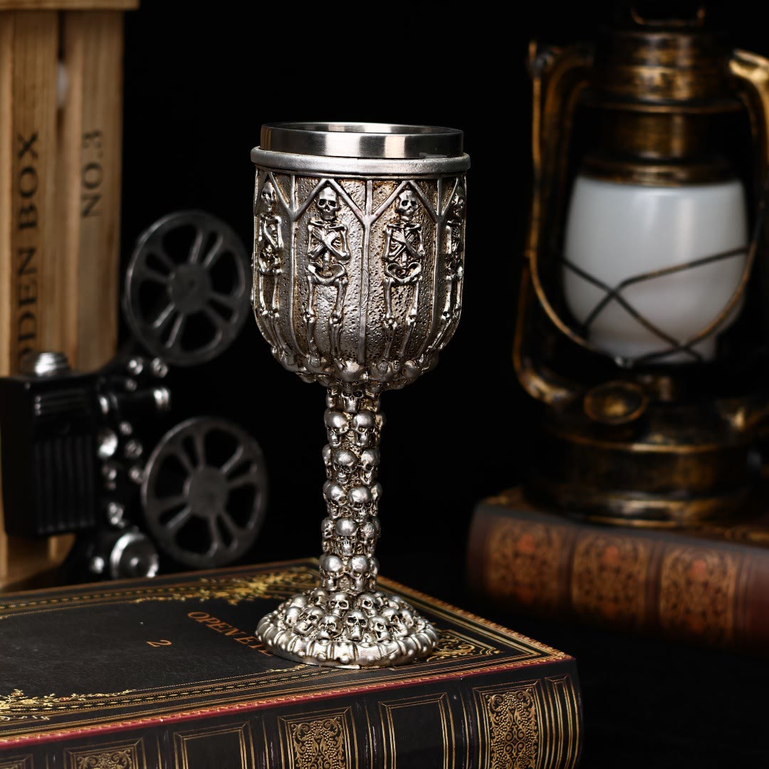 WorldNorse Multi-skull Standing Goblet