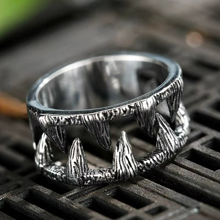 WorldNorse Monster Teeth Titanium Steel Punk Ring