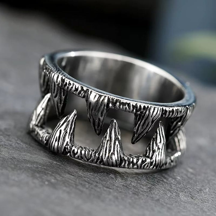 WorldNorse Monster Teeth Titanium Steel Punk Ring