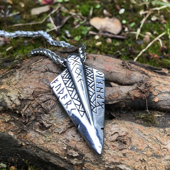 WorldNorse Odin's Spear head Gungnir Viking Arrowhead Necklace