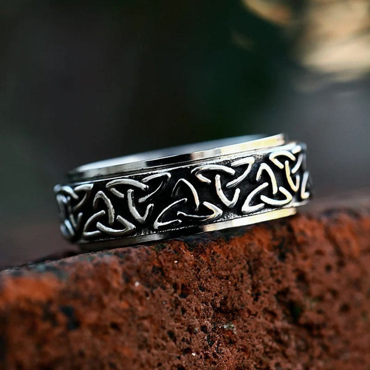 WorldNorse Nordic Viking Totem Celtic Knot Ring - AU Size Z (US 13) - image 0