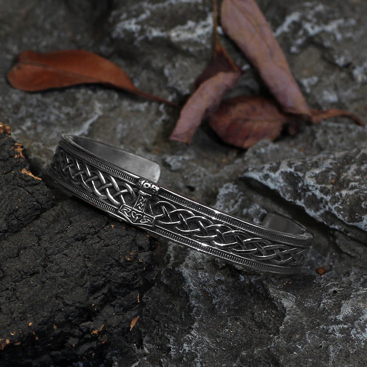 WorldNorse Stainless Steel Vikings Style Mjolnir Bracelet