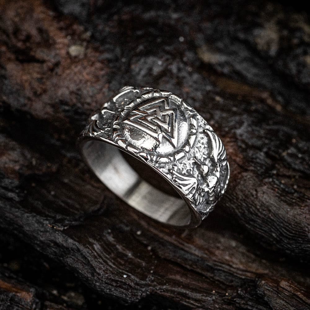 WorldNorse Men's Personality Valknut And Raven Finger Ring - AU Size Z (US 13) - image 0