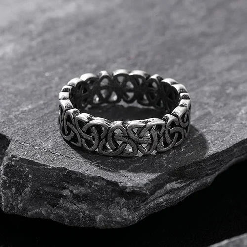 WorldNorse Nordic Triquetra Triangle Concise Ring - image 4