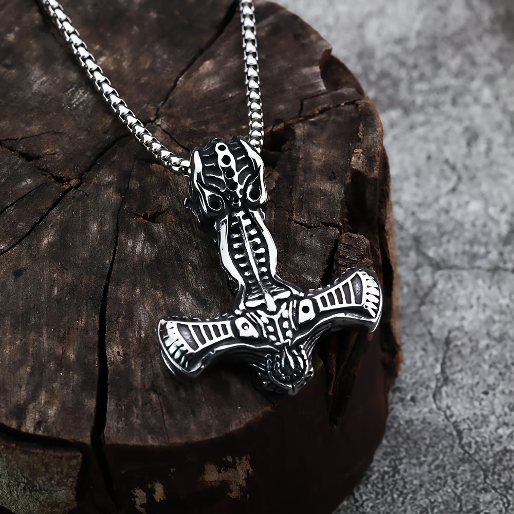 WorldNorse Norse Style Mjolnir Thor's Hammer Necklace