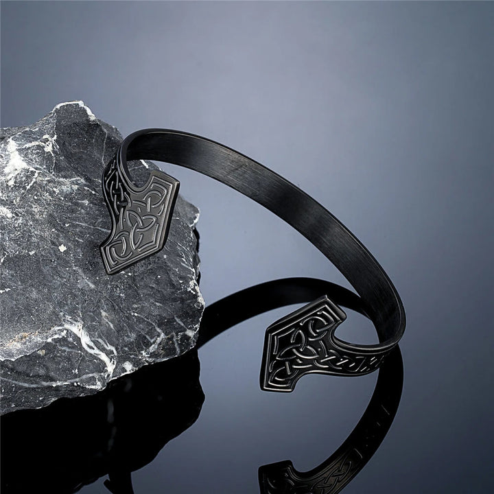 WorldNorse Mjolnir Celtic Knot Bangle Rune Bracelet