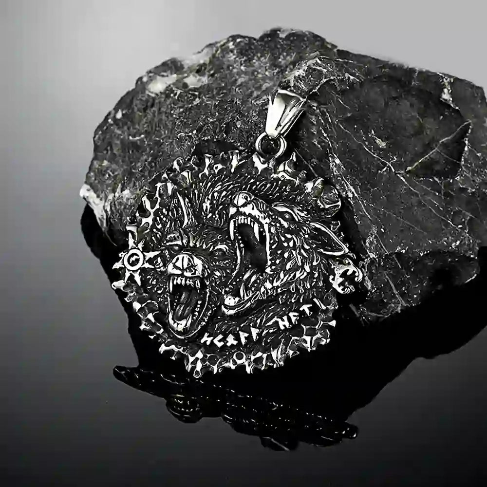 WorldNorse Norse Double Wolf Head Fierce Necklace - image 4