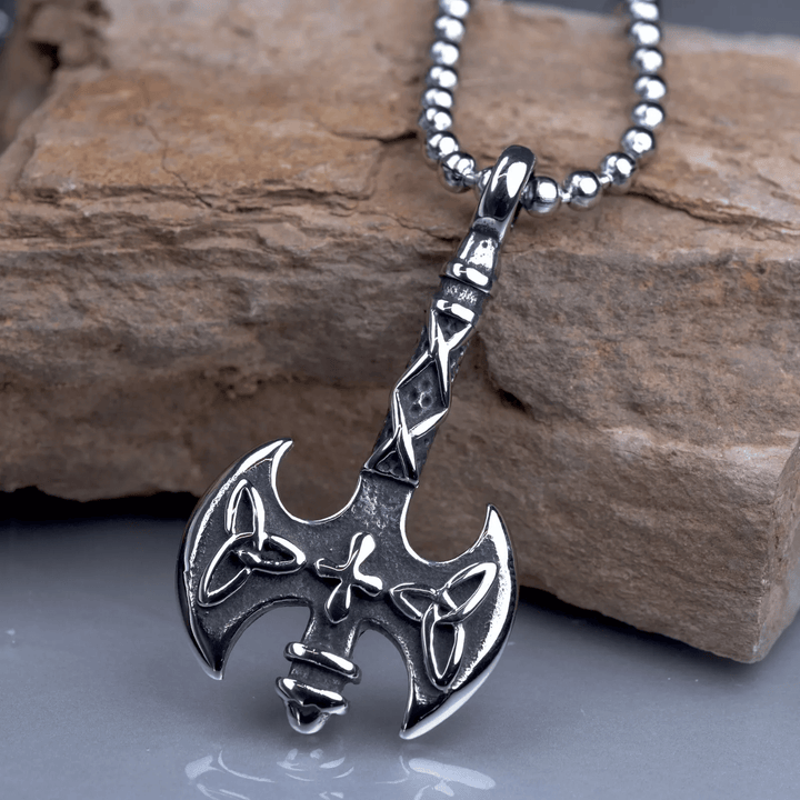 WorldNorse Viking Axe With Triquetra Necklace - image 4