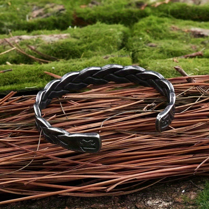 WorldNorse Vintage Twist Opening Bracelet