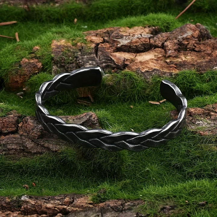 WorldNorse Vintage Twist Opening Bracelet