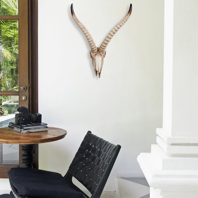 WorldNorse Resin Long Horn Animal Wall Sculpture - image 2