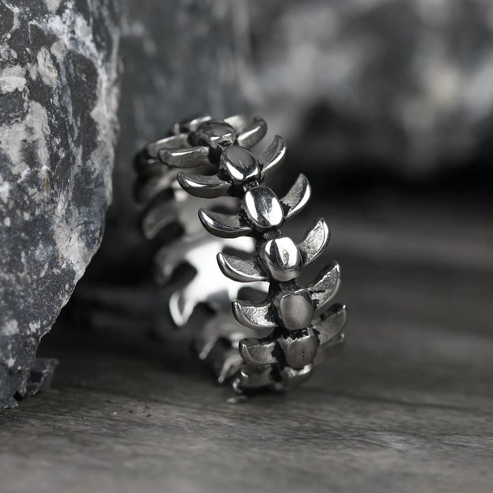 WorldNorse Gothic Retro Spine Fish Bone Ring - AU Size Y（US 12） - image 0