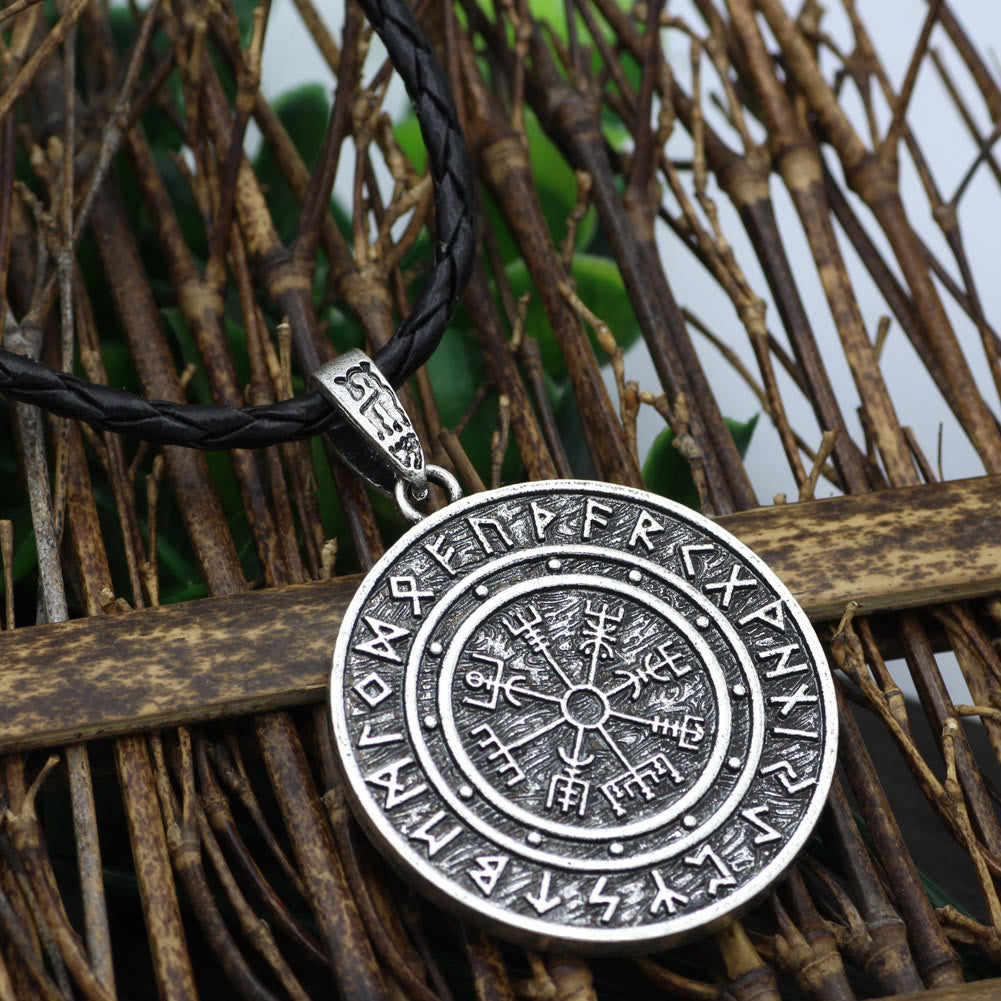 WorldNorse Vegvisir Rune Round Necklace - image 5
