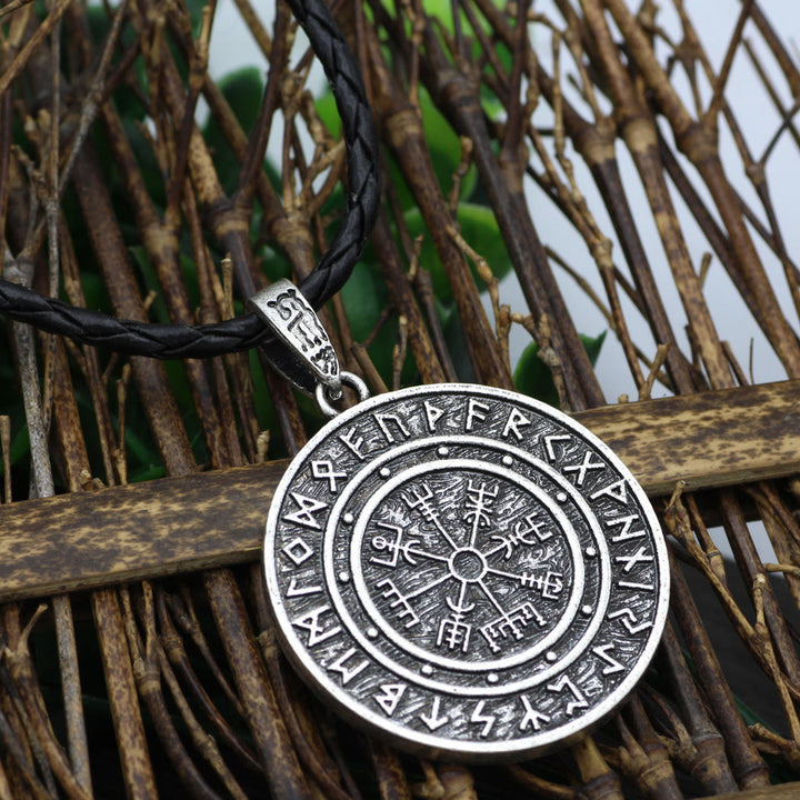 WorldNorse Vegvisir Rune Round Necklace - image 5