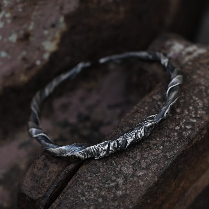 WorldNorse Vintage Feather Open Bracelet