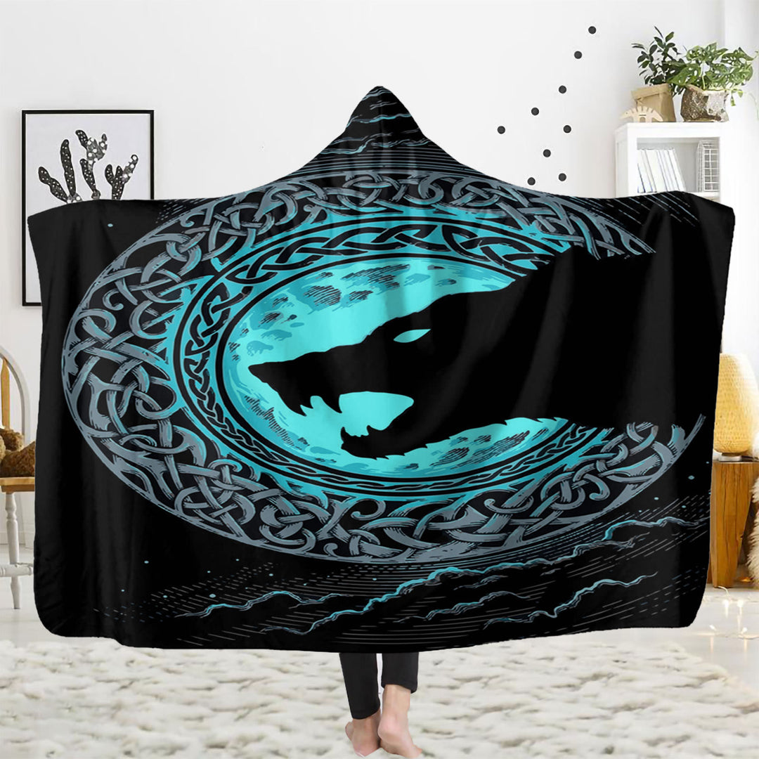 WorldNorse Celtic Knot Hooded Blanket - Growling Wolves - 150x200cm - image 4
