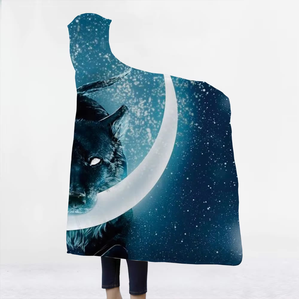 WorldNorse Crown Wolves Hooded Blanket - image 4