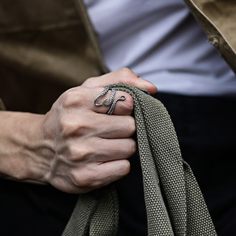 WorldNorse 925 Sterling Silver Octopus Tentacle Ring