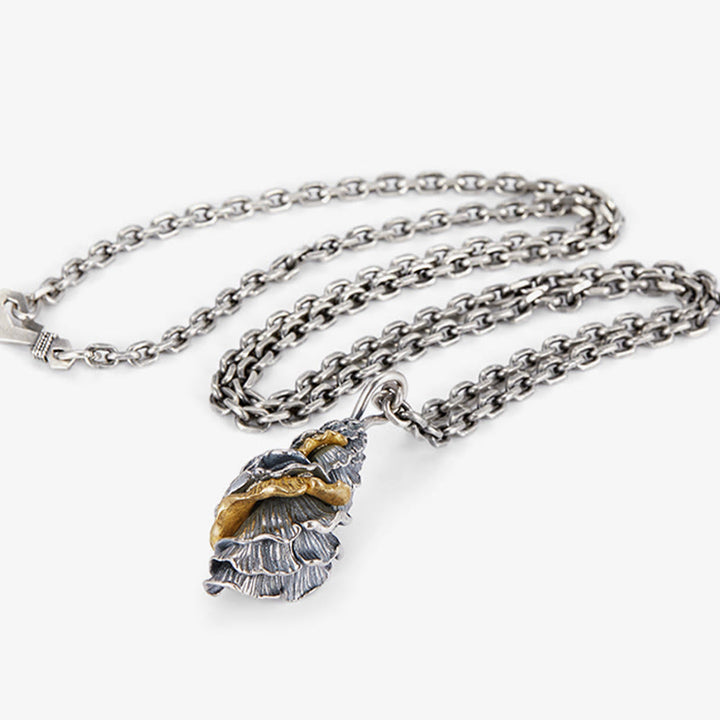 WorldNorse 925 Sterling Silver Conch Necklace
