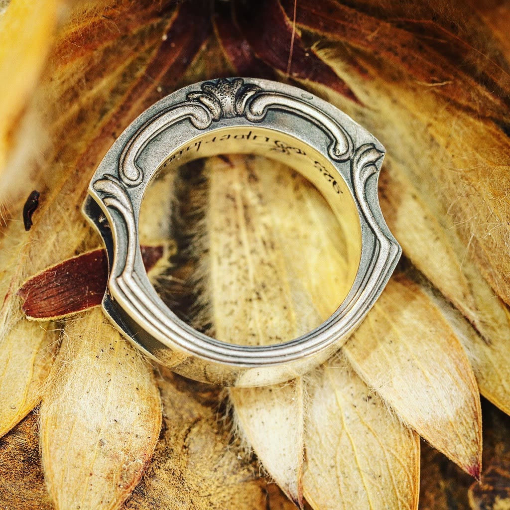 WorldNorse Baroque Corridor Three-sided Ring - image 1