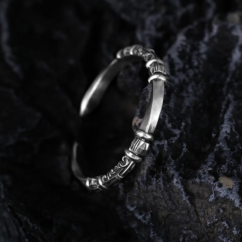 WorldNorse Mobius Strip Rotating Bead Twisted Bracelet - Bracelet - image 0