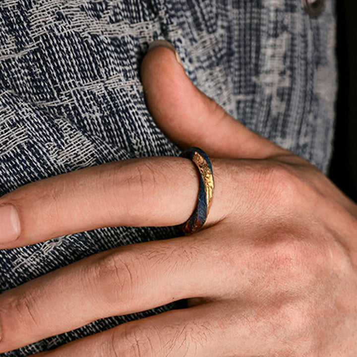 WorldNorse Nordic Essence Hammered Mobius Ring