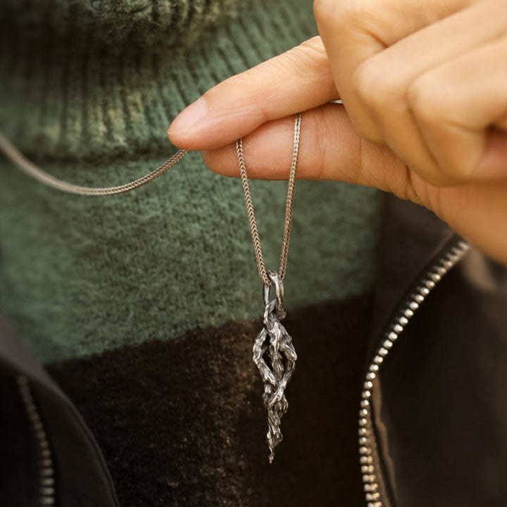 WorldNorse 999 Sterling Silver Vine Necklace