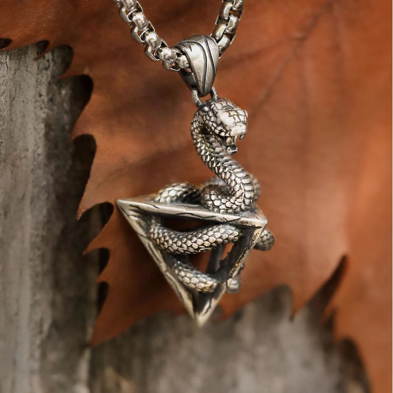 WorldNorse 925 Sterling Silver Snake Necklace