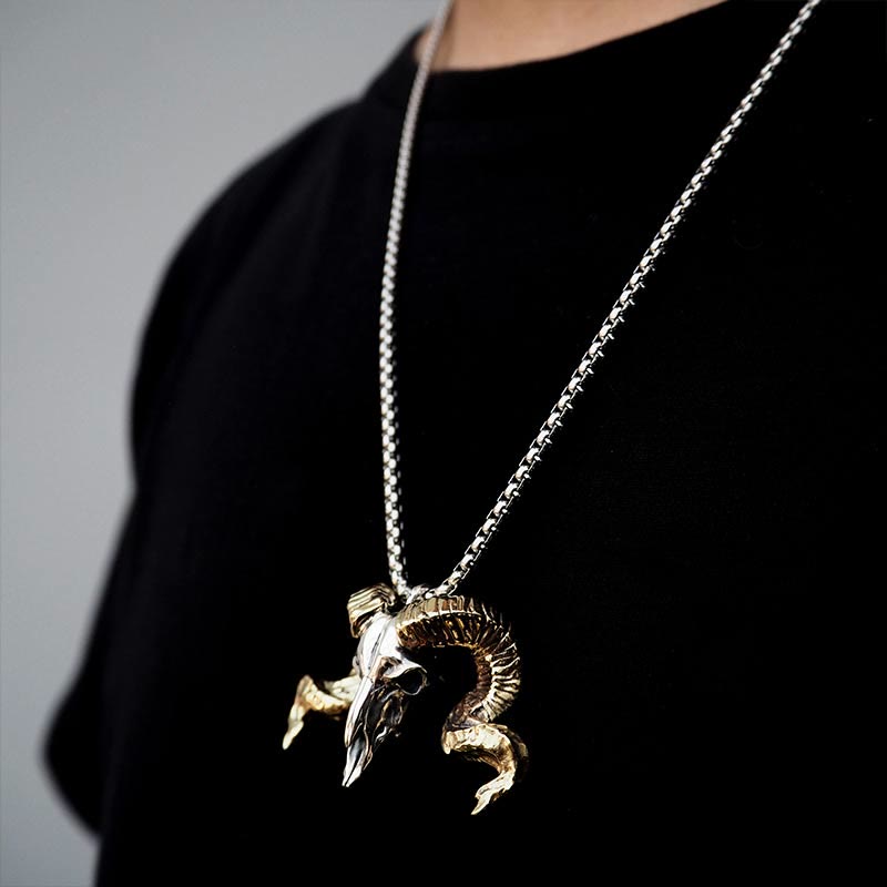 WorldNorse 925 Sterling Silver Sheep Head Necklace