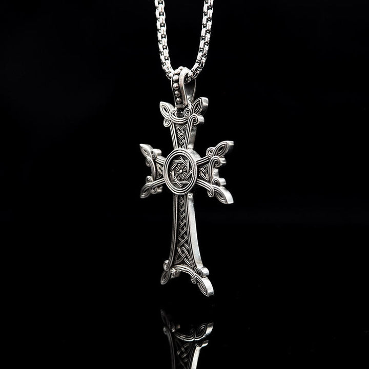 WorldNorse 925 Sterling Silver Triquetra Cross Necklace