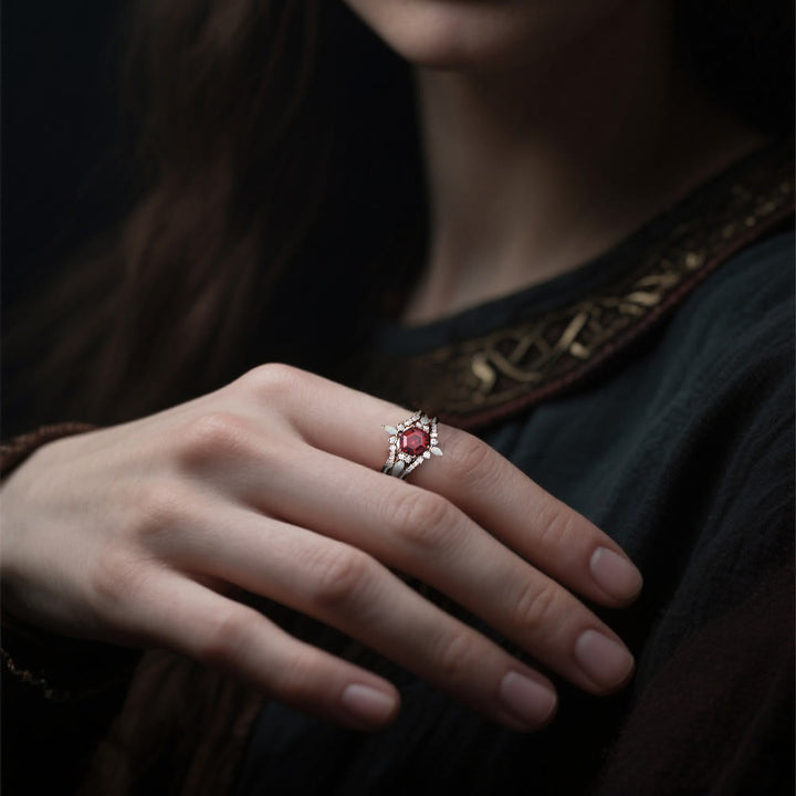 WorldNorse Flame Of The Vanir Queen Ring - image 1