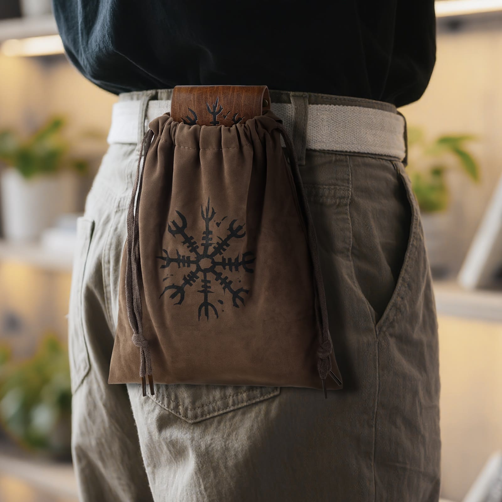 WorldNorse Helm of Awe Drawstring Waist Pouch – PU Leather Viking Belt ...