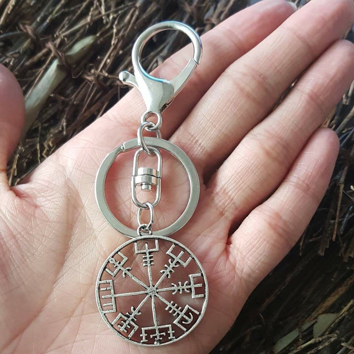 WorldNorse Vegvisir Compass Keychain - image 3